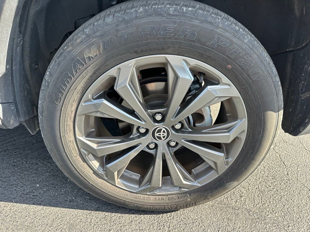 2024 Toyota RAV4 Hybrid XLE Premium
