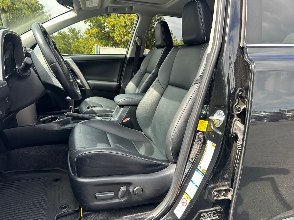 2016 Toyota RAV4 Hybrid Limited