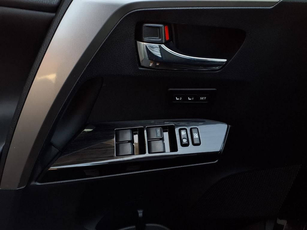 2016 Toyota RAV4 Hybrid Limited