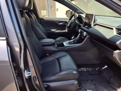 2022 Toyota RAV4 Hybrid XSE