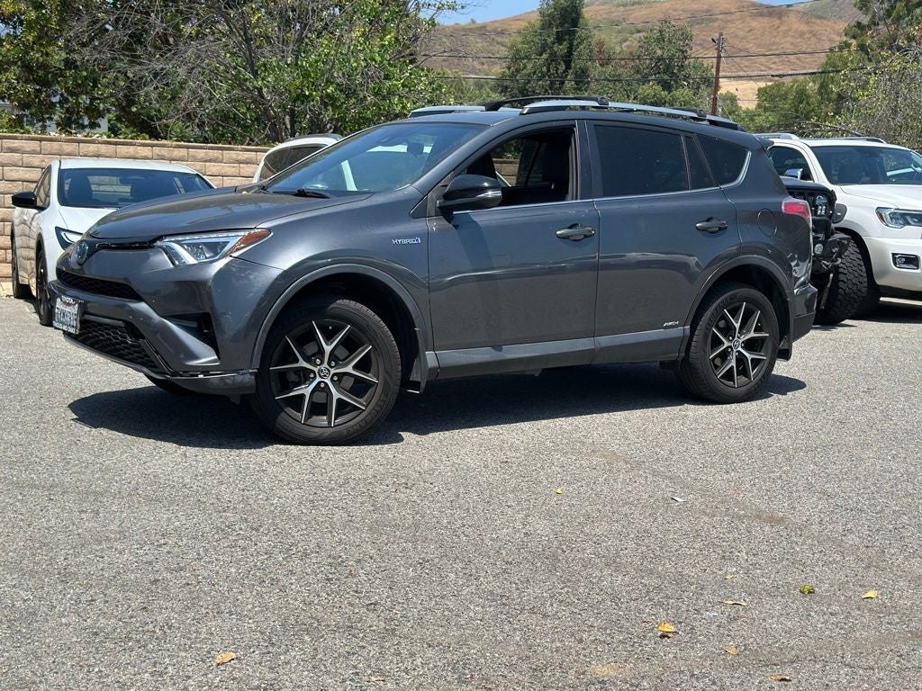 2017 Toyota RAV4 Hybrid SE