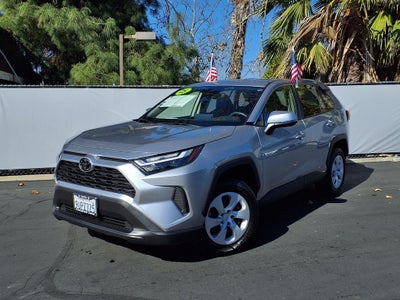 2025 Toyota RAV4 LE