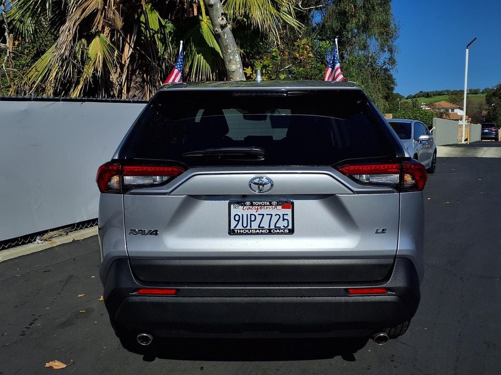 2025 Toyota RAV4 LE
