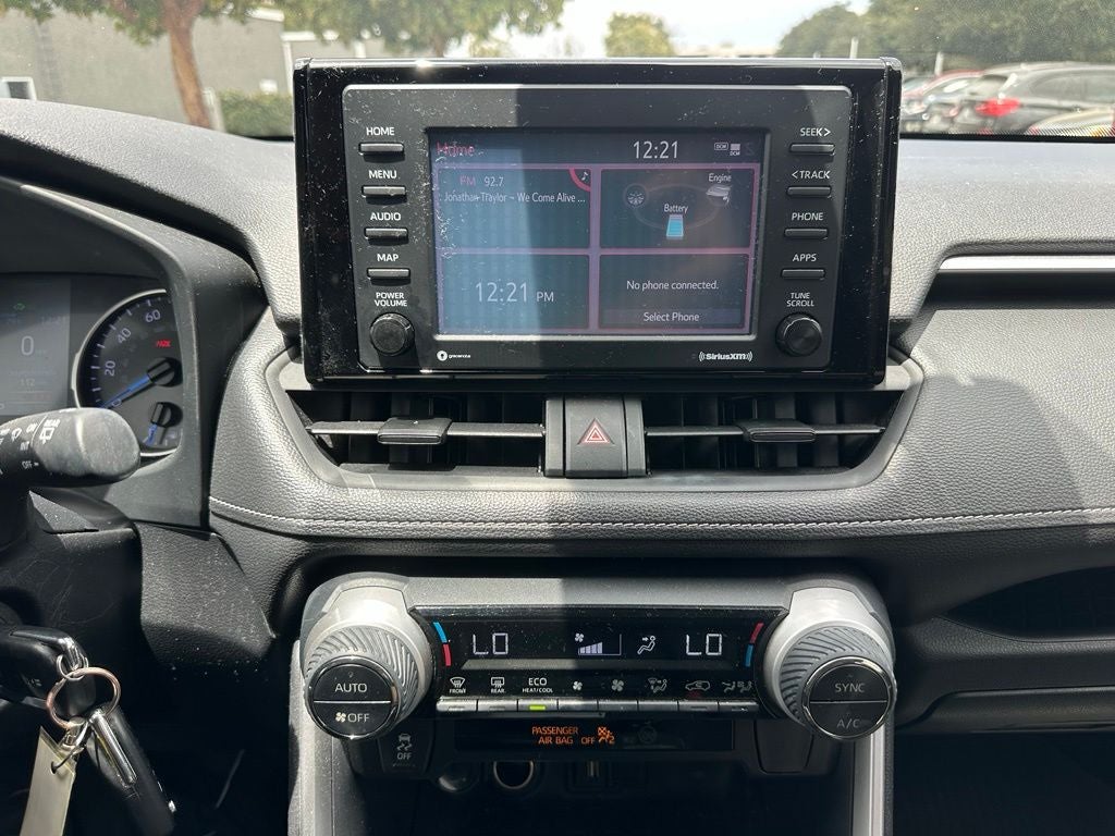 2020 Toyota RAV4 Hybrid LE