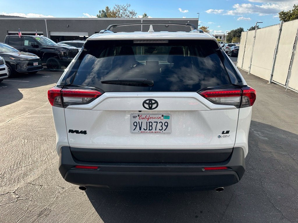 2025 Toyota RAV4 Hybrid LE