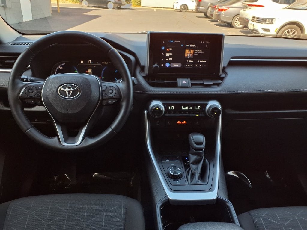 2023 Toyota RAV4 Hybrid XLE