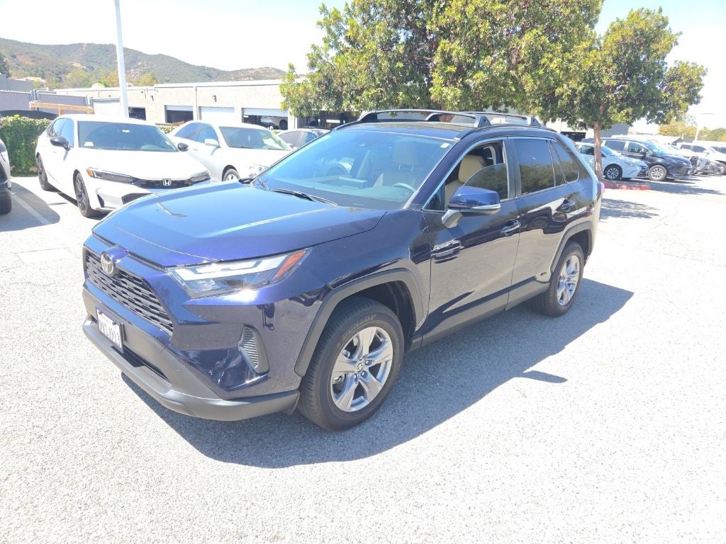 2025 Toyota RAV4 Hybrid XLE