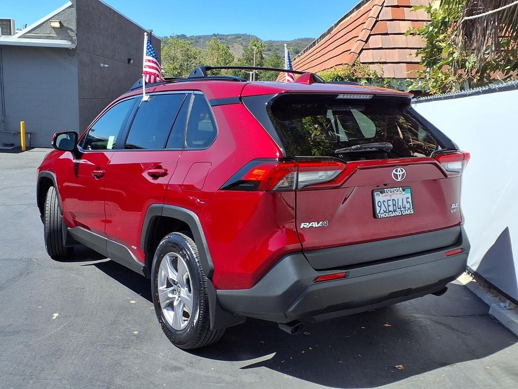 2025 Toyota RAV4 Hybrid XLE