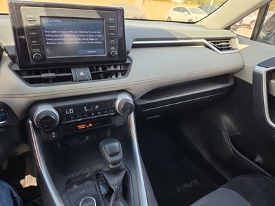 2019 Toyota RAV4 Hybrid XLE