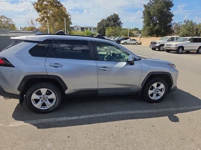 2019 Toyota RAV4 Hybrid XLE