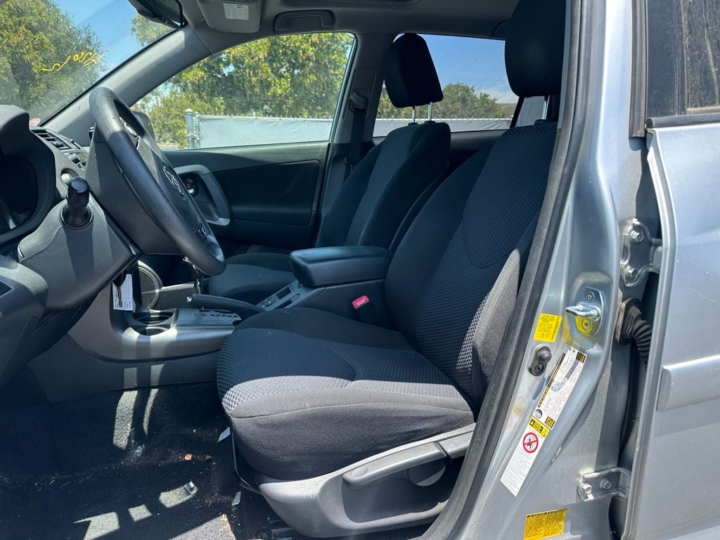 2011 Toyota RAV4 Sport