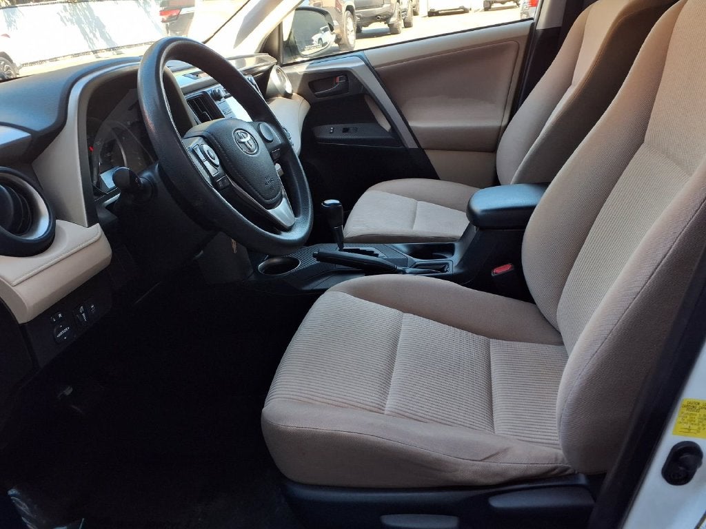 2013 Toyota RAV4 LE
