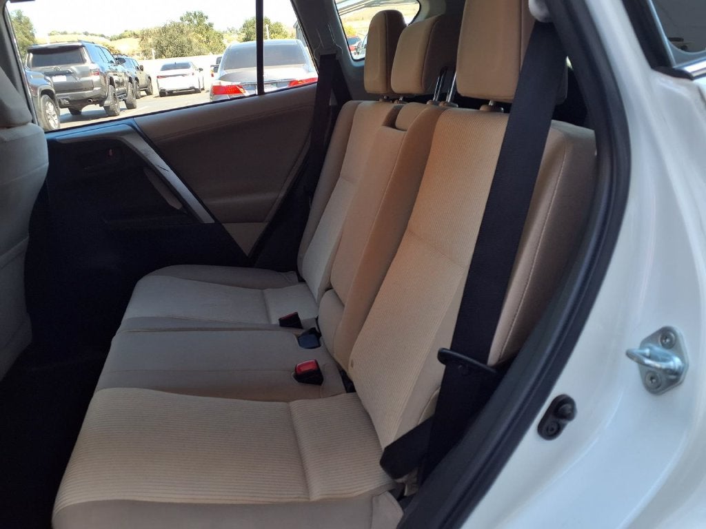 2013 Toyota RAV4 LE