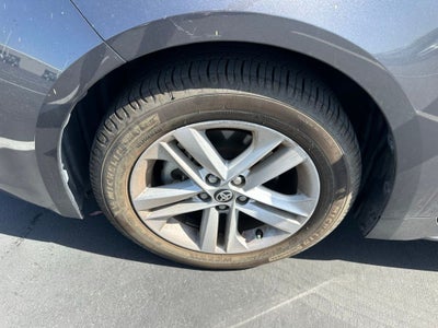 2022 Toyota Corolla Hatchback SE