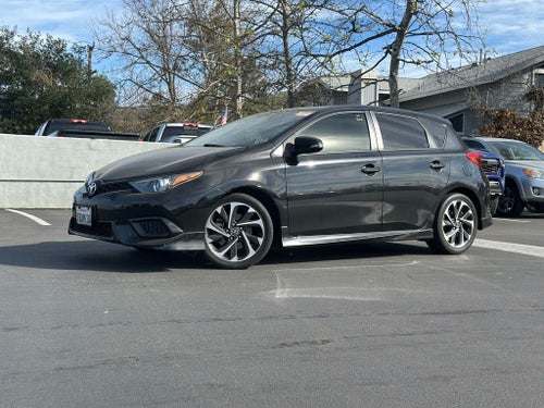 2017 Toyota Corolla iM Base