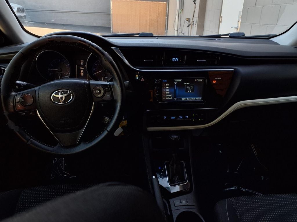 2017 Toyota Corolla iM Base