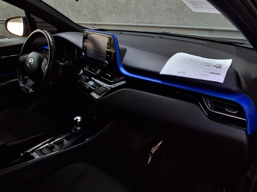 2020 Toyota C-HR XLE