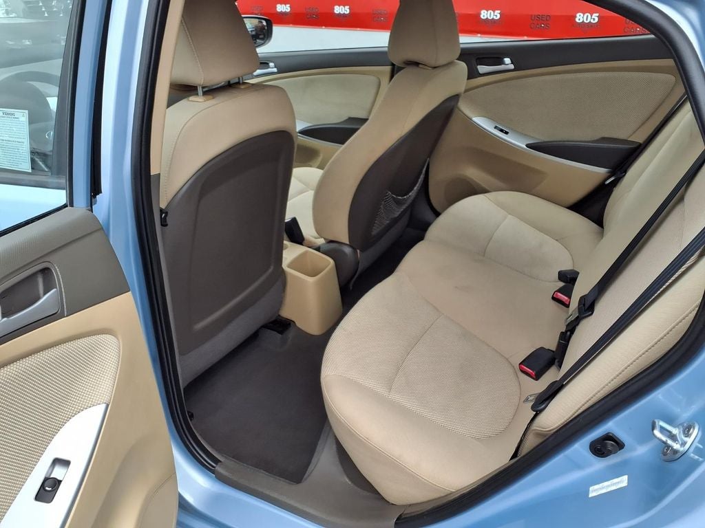 2013 Hyundai Accent GLS