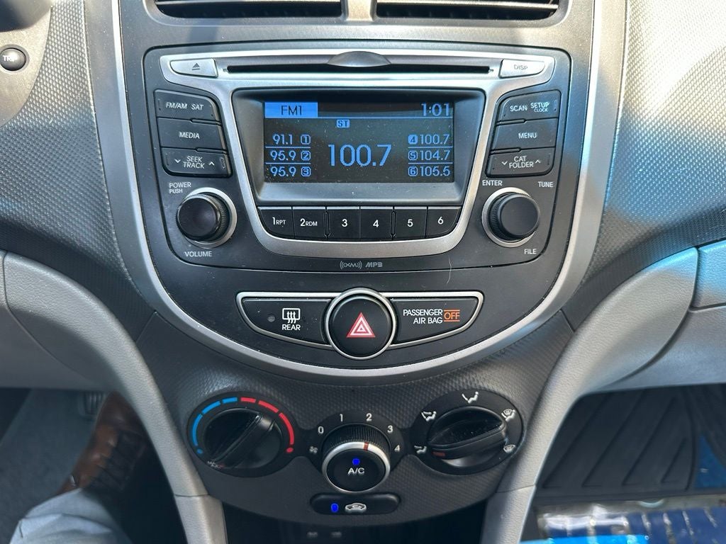 2017 Hyundai Accent SE