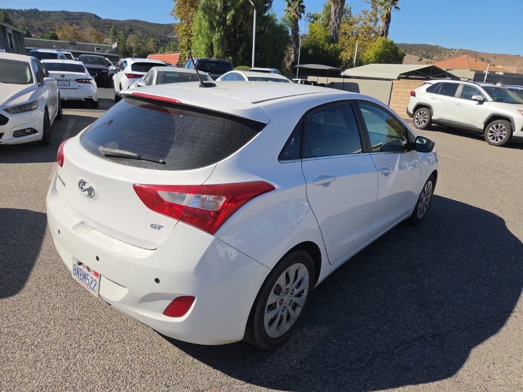 2016 Hyundai Elantra GT Base