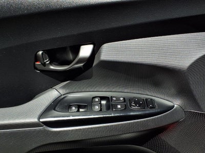 2020 Hyundai Veloster 2.0