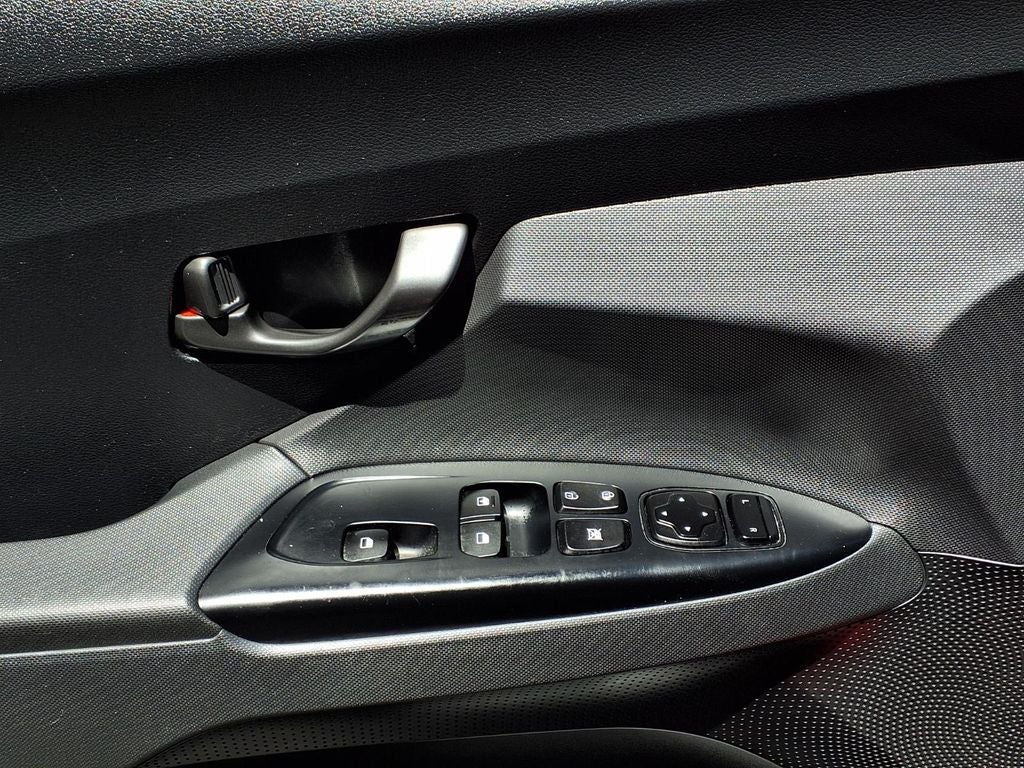 2020 Hyundai Veloster 2.0