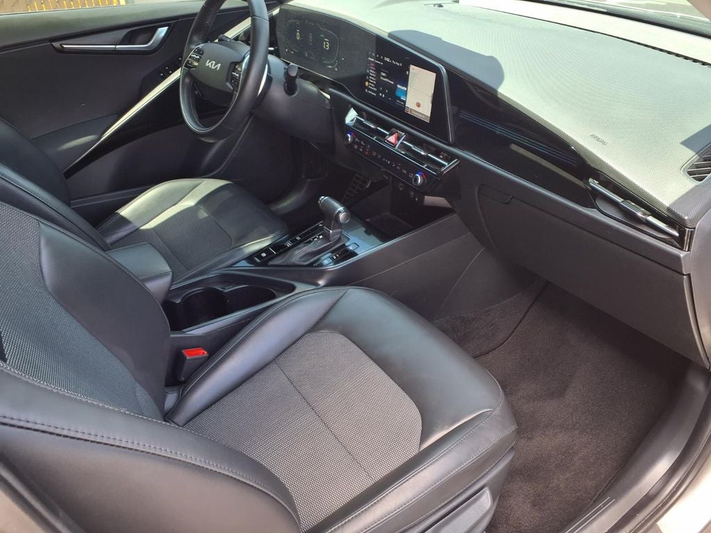 2023 Kia Niro EX Touring