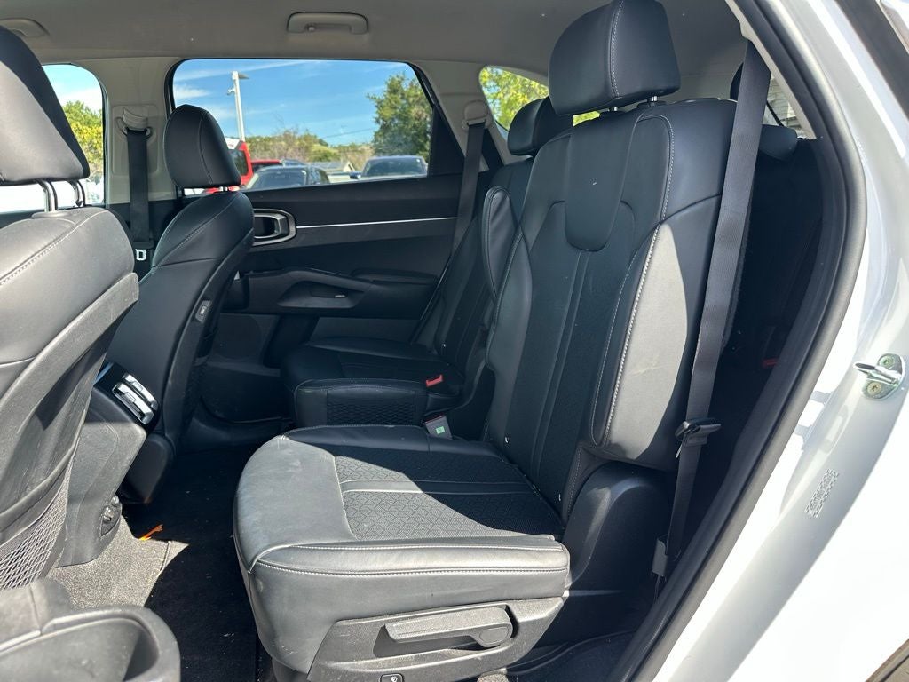 2022 Kia Sorento Hybrid S