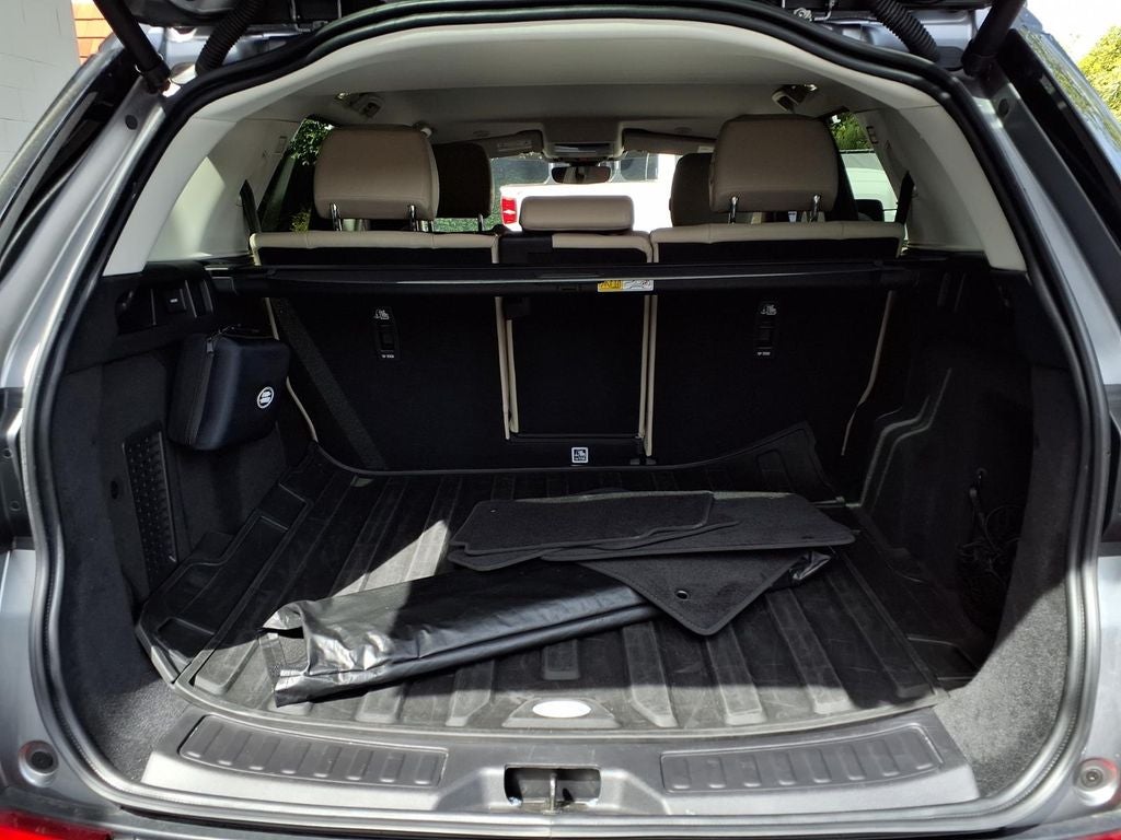 2023 Land Rover Discovery Sport S