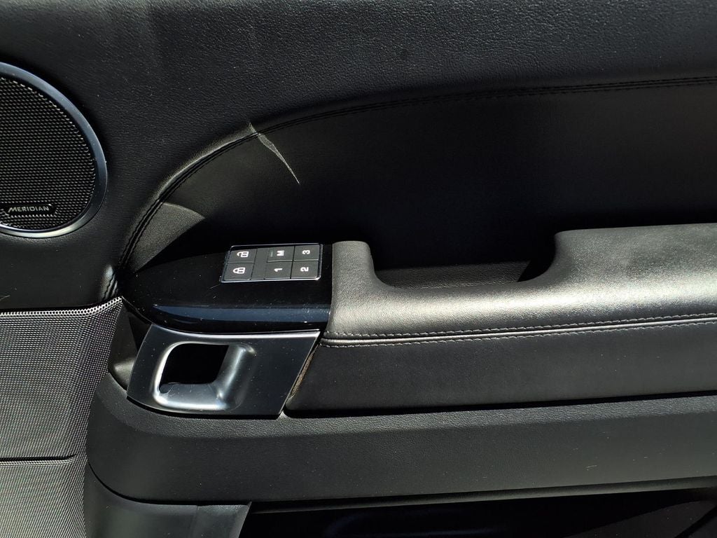 2022 Land Rover Range Rover Sport HSE Silver Edition
