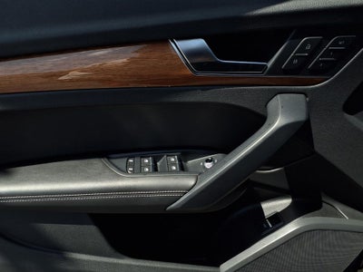 2021 Audi Q5 45 Premium Plus quattro
