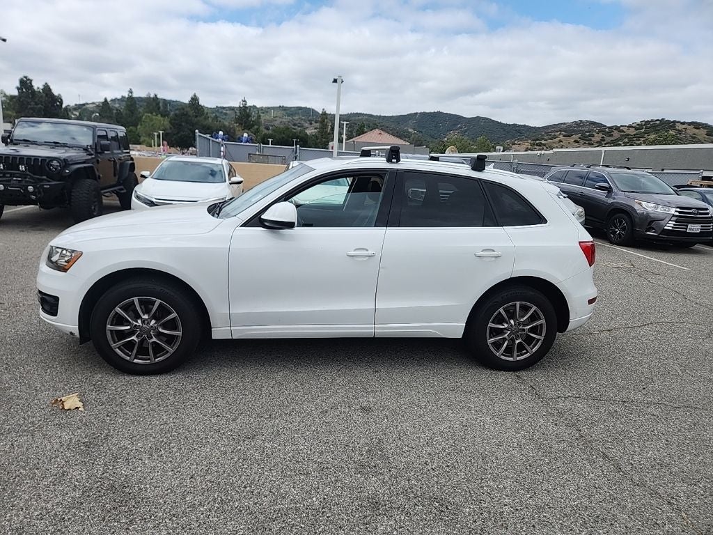 Used 2012 Audi Q5 Premium with VIN WA1CFAFPXCA031707 for sale in Thousand Oaks, CA