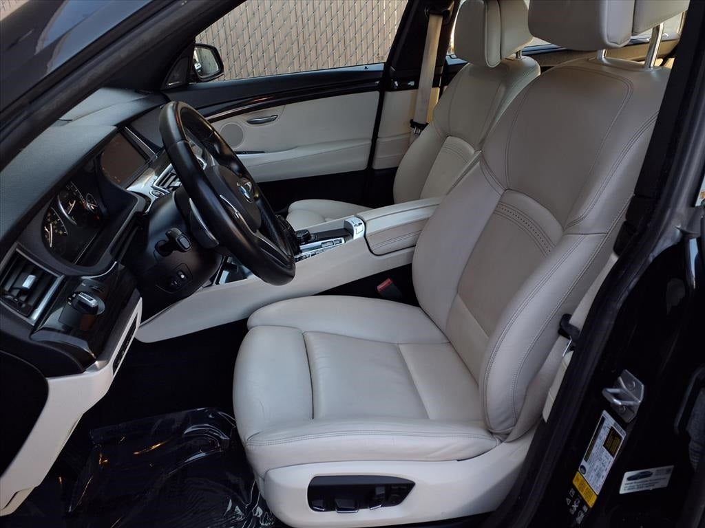 2017 BMW 5 Series 550i xDrive Gran Turismo