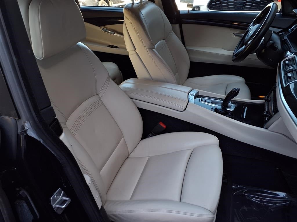 2017 BMW 5 Series 550i xDrive Gran Turismo