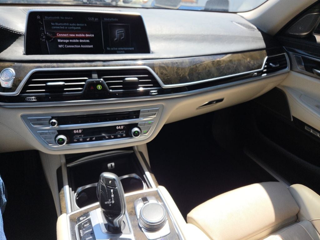 2016 BMW 7 Series 740i