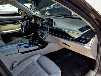 2016 BMW 7 Series 740i