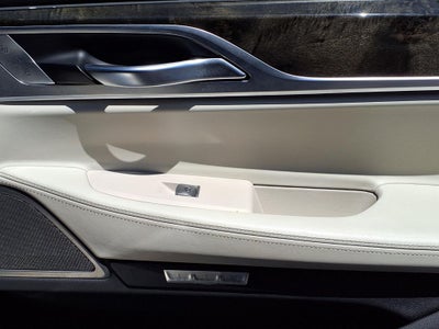 2016 BMW 7 Series 740i