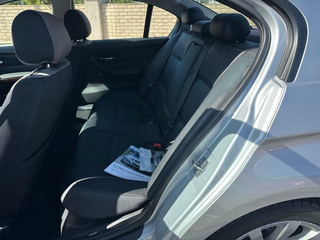 2011 BMW 3 Series 328i