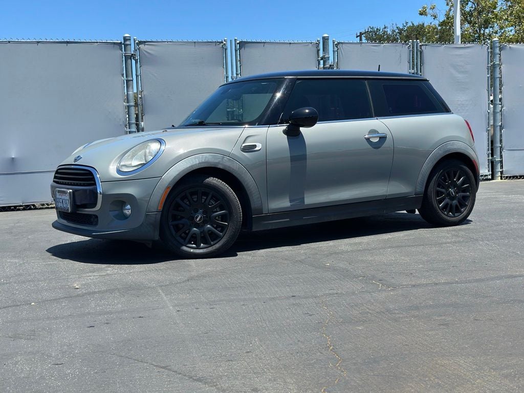 2017 MINI Cooper Base