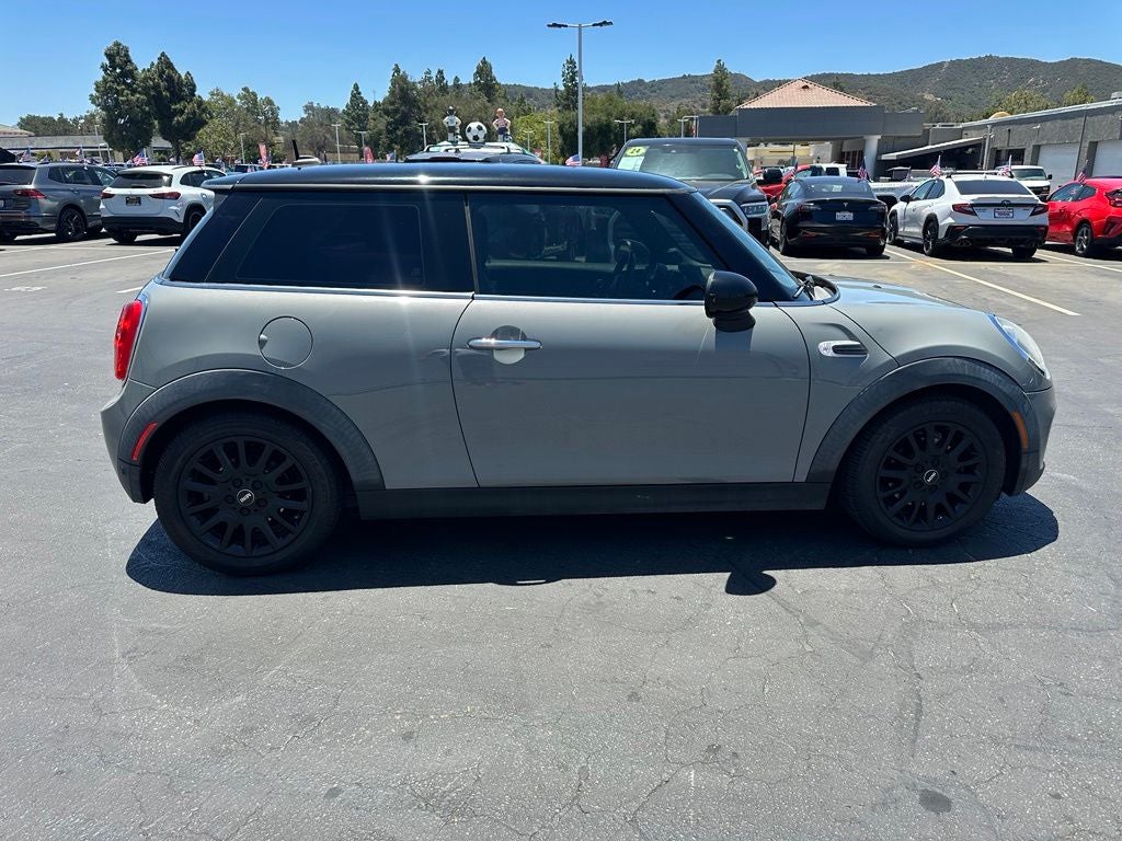 2017 MINI Cooper Base