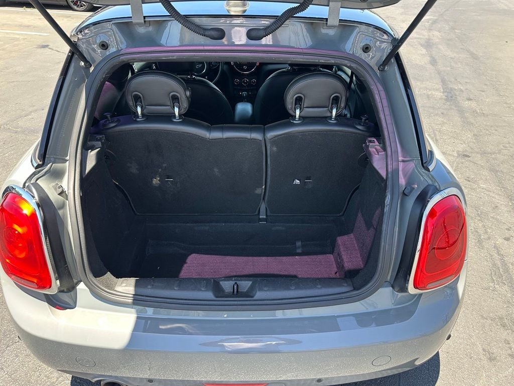 2017 MINI Cooper Base