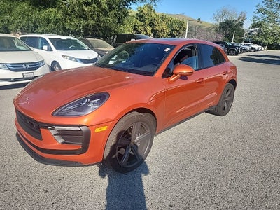 2022 Porsche Macan Base