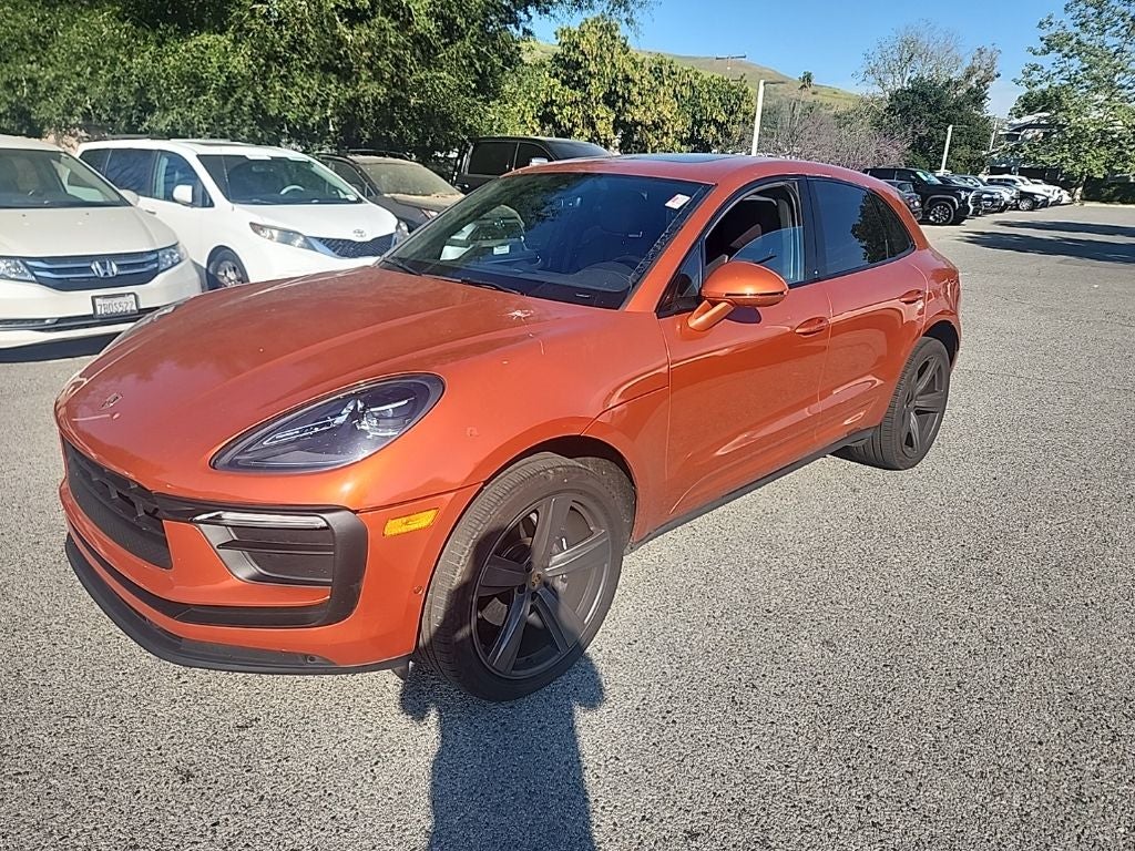 2022 Porsche Macan Base