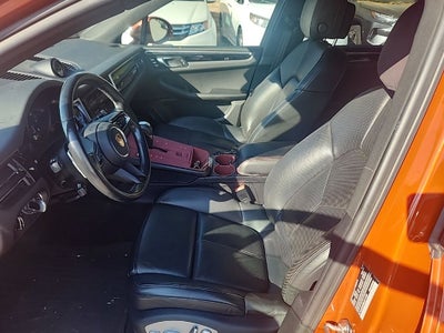2022 Porsche Macan Base