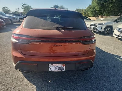 2022 Porsche Macan Base