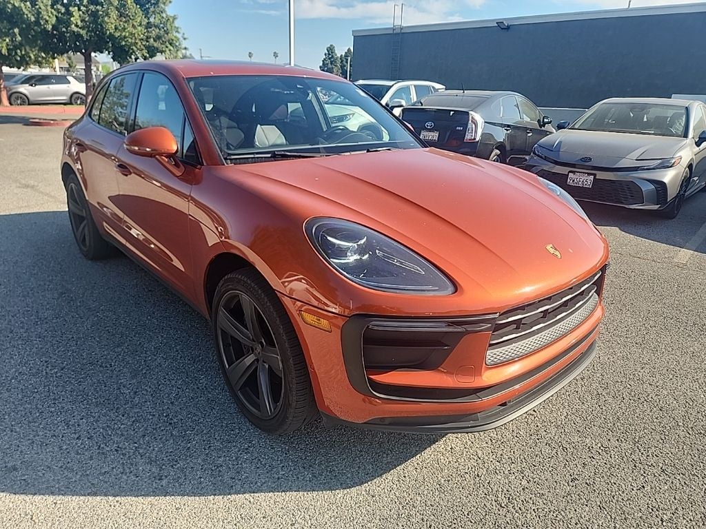2022 Porsche Macan Base