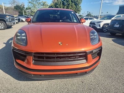 2022 Porsche Macan Base