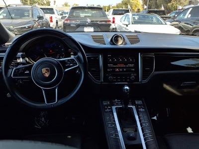 2018 Porsche Macan Base