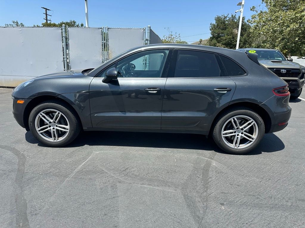 2018 Porsche Macan Base