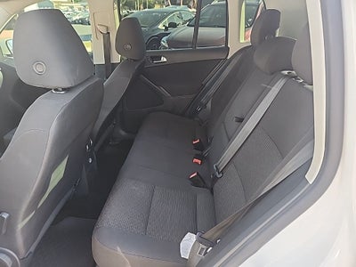 2015 Volkswagen Tiguan S